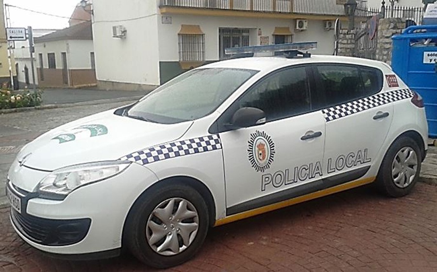 coche-policia-Gerena